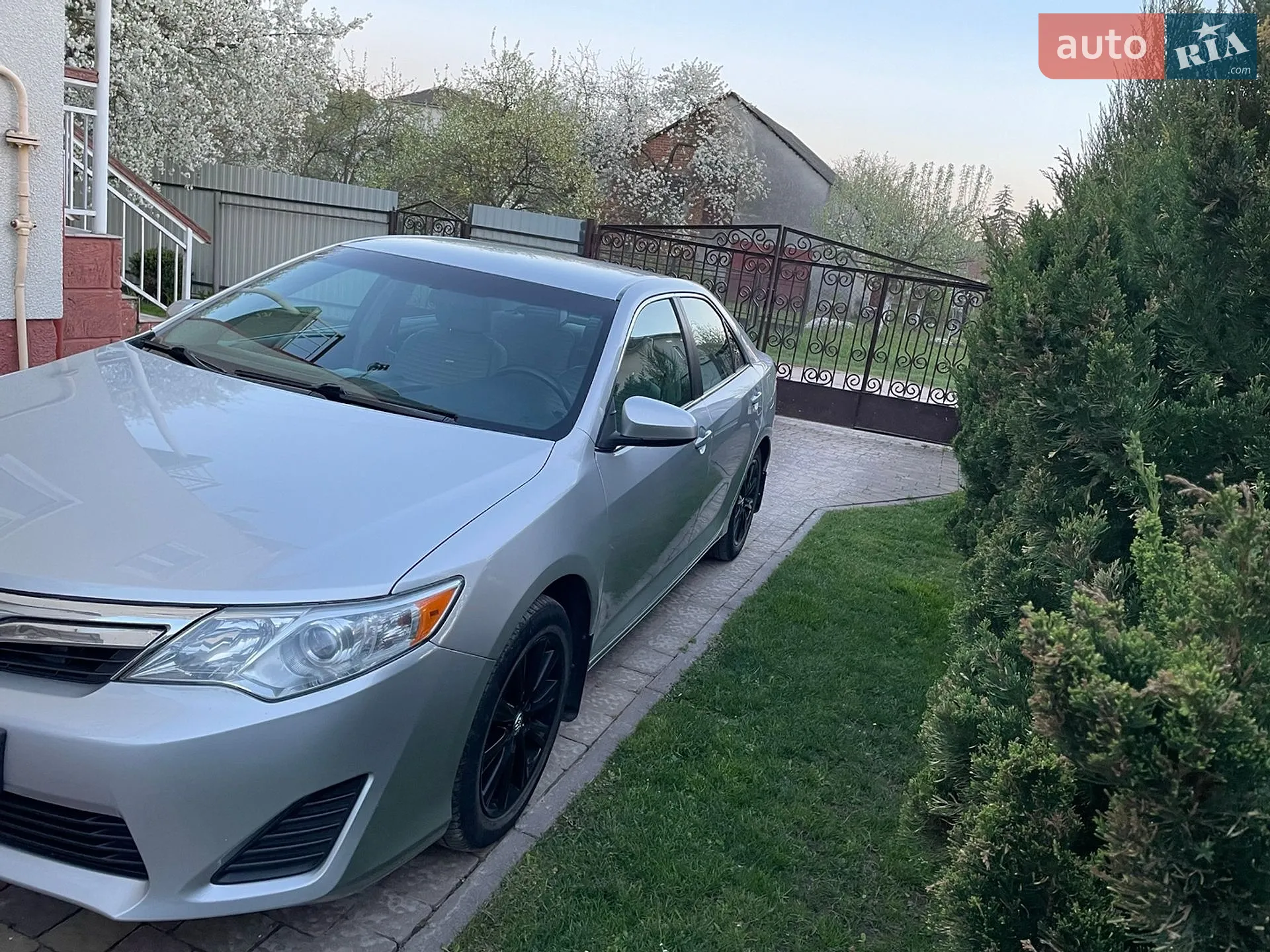 2013 Toyota Camry - мініатюра 6