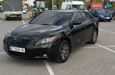 Седан Toyota Camry 2008 в Коломиї