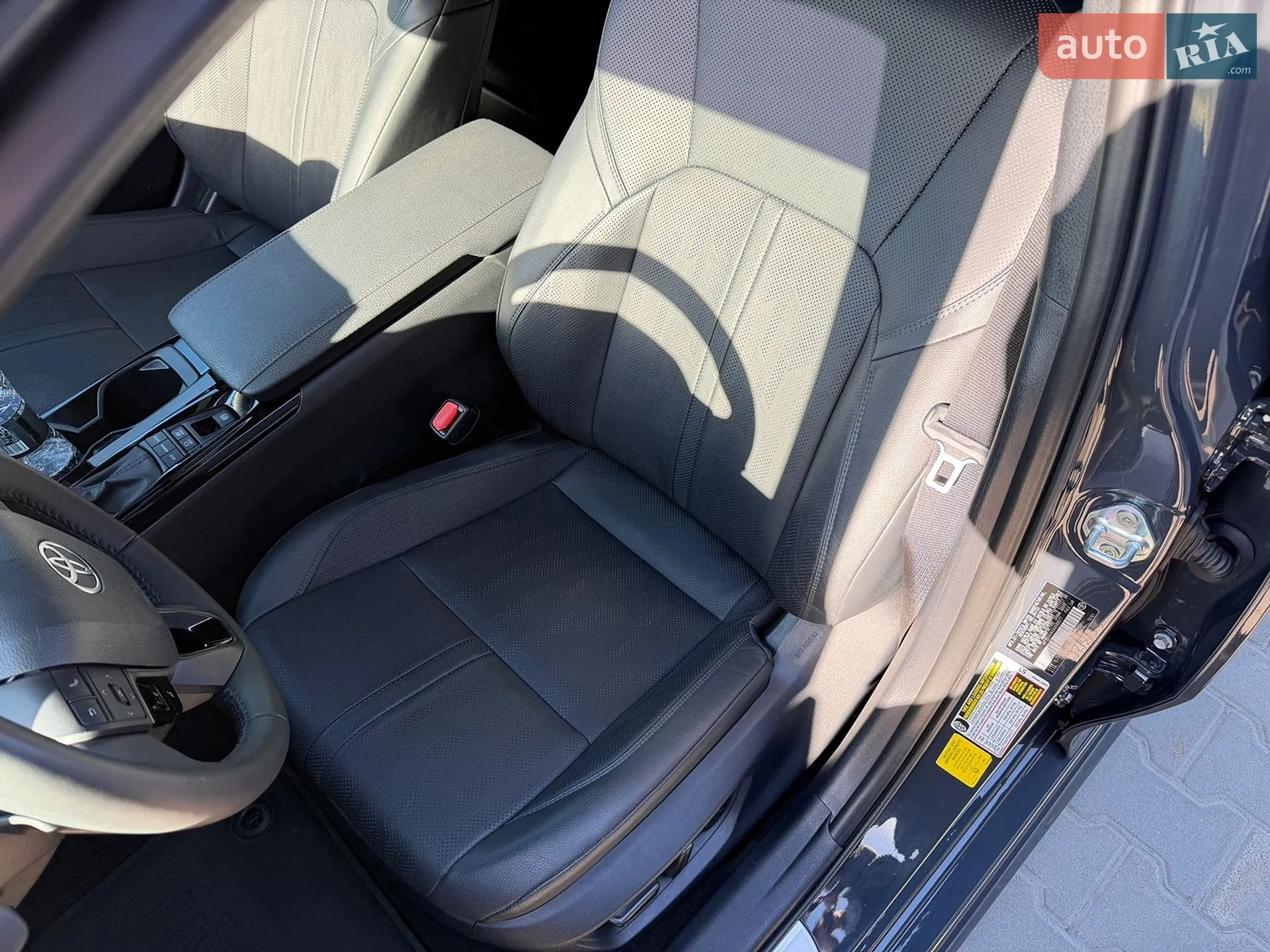 2024 Toyota Camry - мініатюра 19