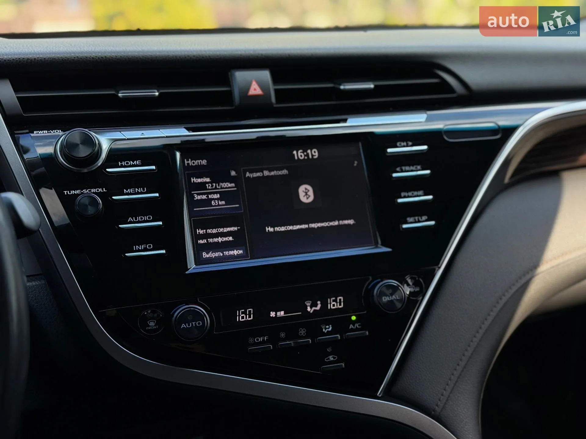 2018 Toyota Camry - мініатюра 14