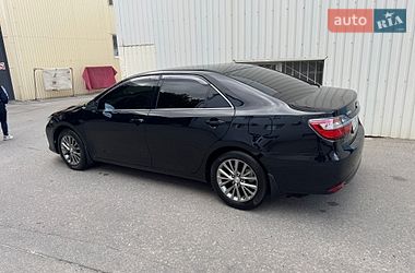 Седан Toyota Camry 2014 в Харкові