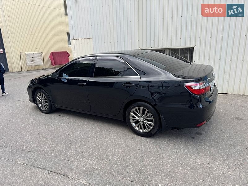 Toyota Camry 2014