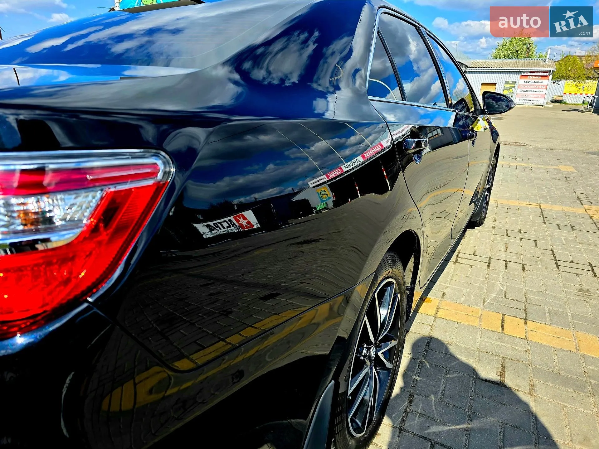 2017 Toyota Camry - мініатюра 12