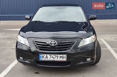 Седан Toyota Camry 2008 в Києві
