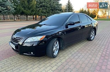 Седан Toyota Camry 2007 в Миронівці