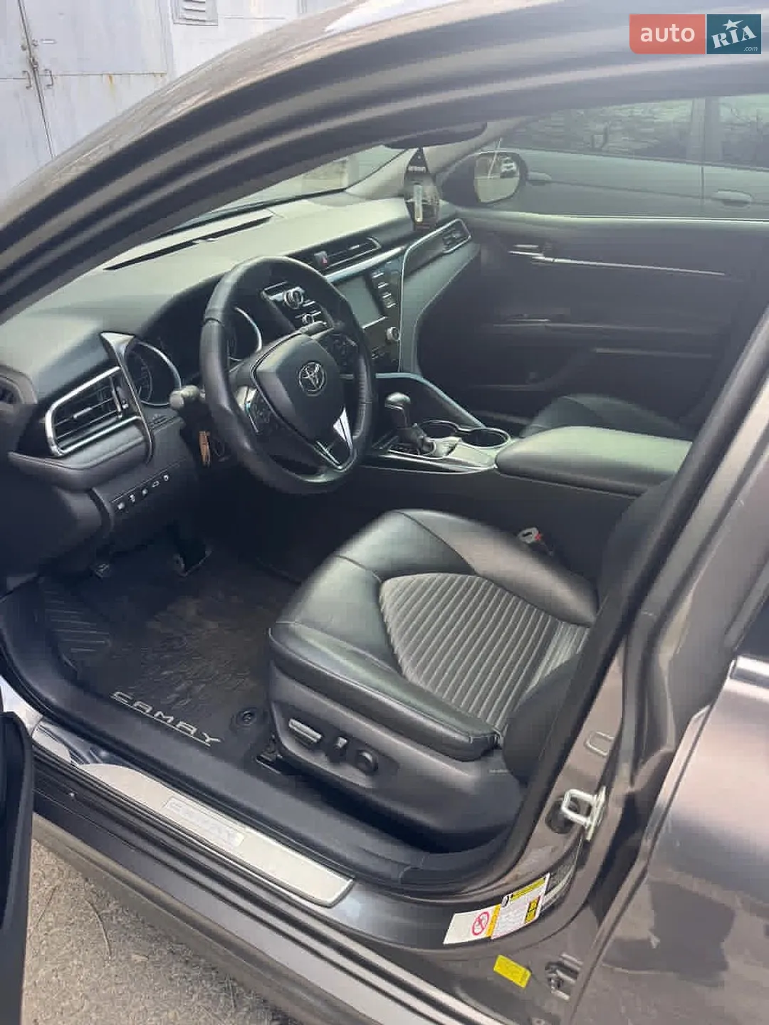 2017 Toyota Camry - мініатюра 11