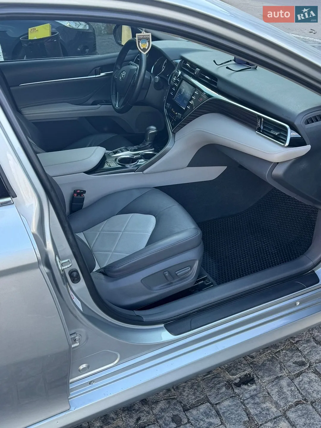 2017 Toyota Camry - мініатюра 14