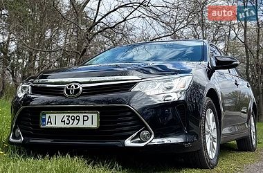 Седан Toyota Camry 2016 в Александрие