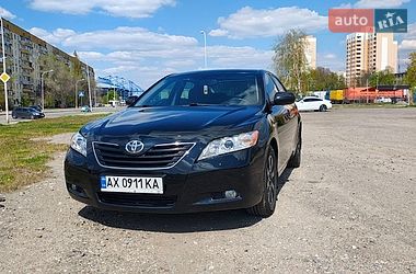 Седан Toyota Camry 2008 в Харькове