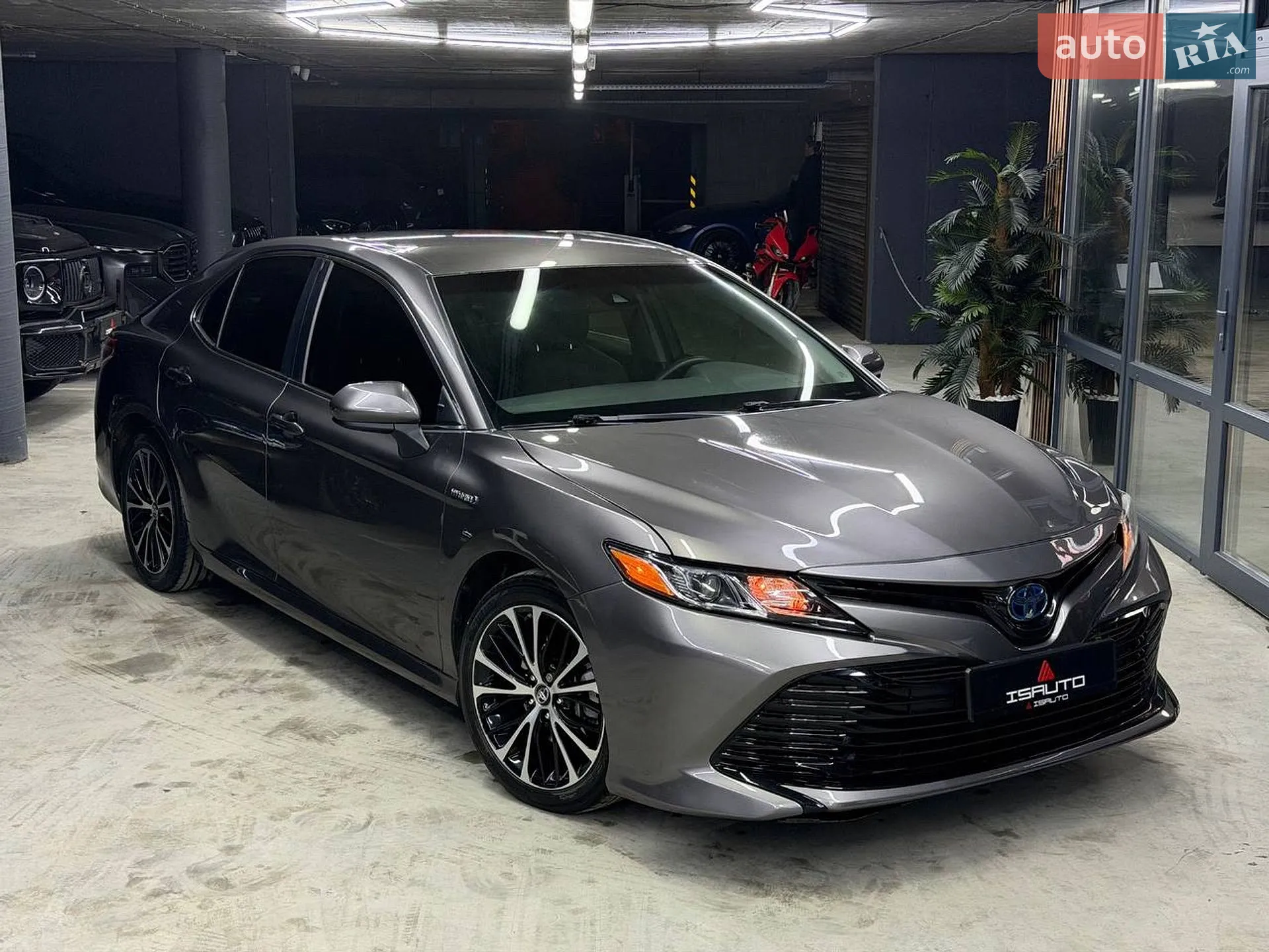 2017 Toyota Camry - фото 1