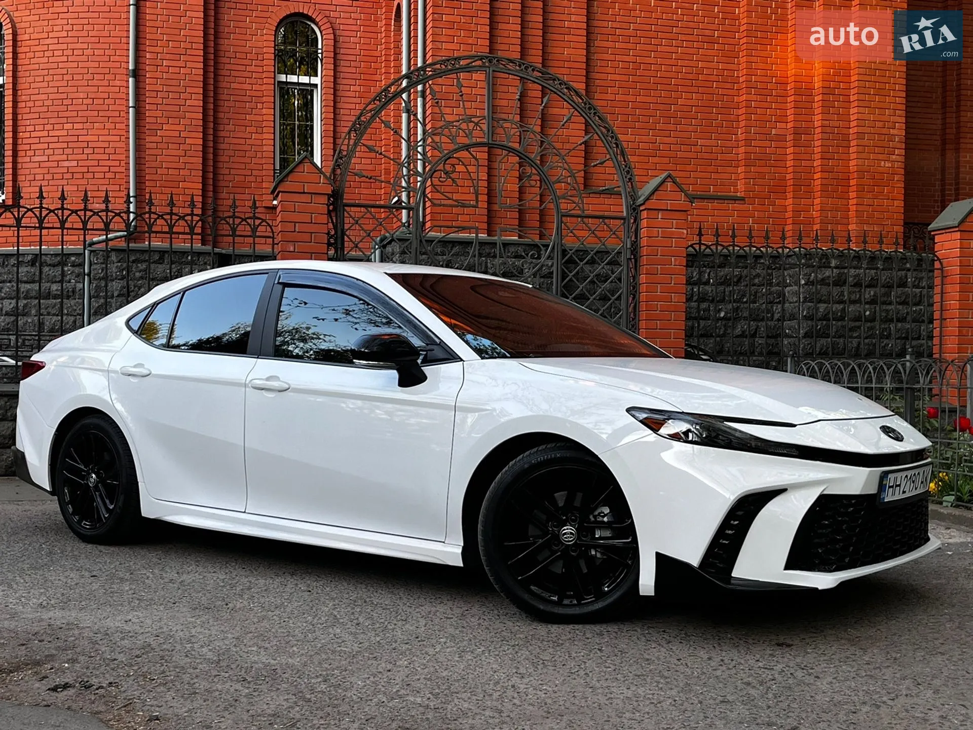 2024 Toyota Camry - мініатюра 16