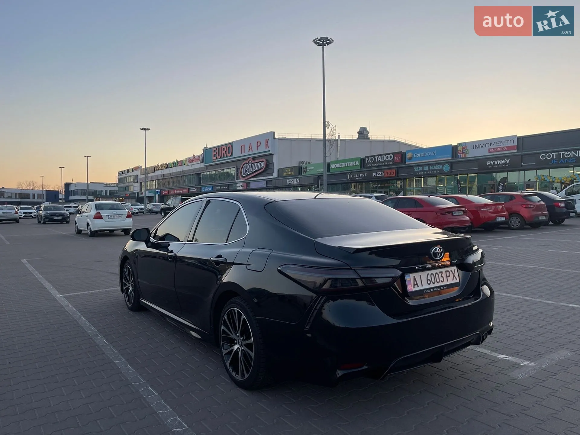 2017 Toyota Camry - мініатюра 8