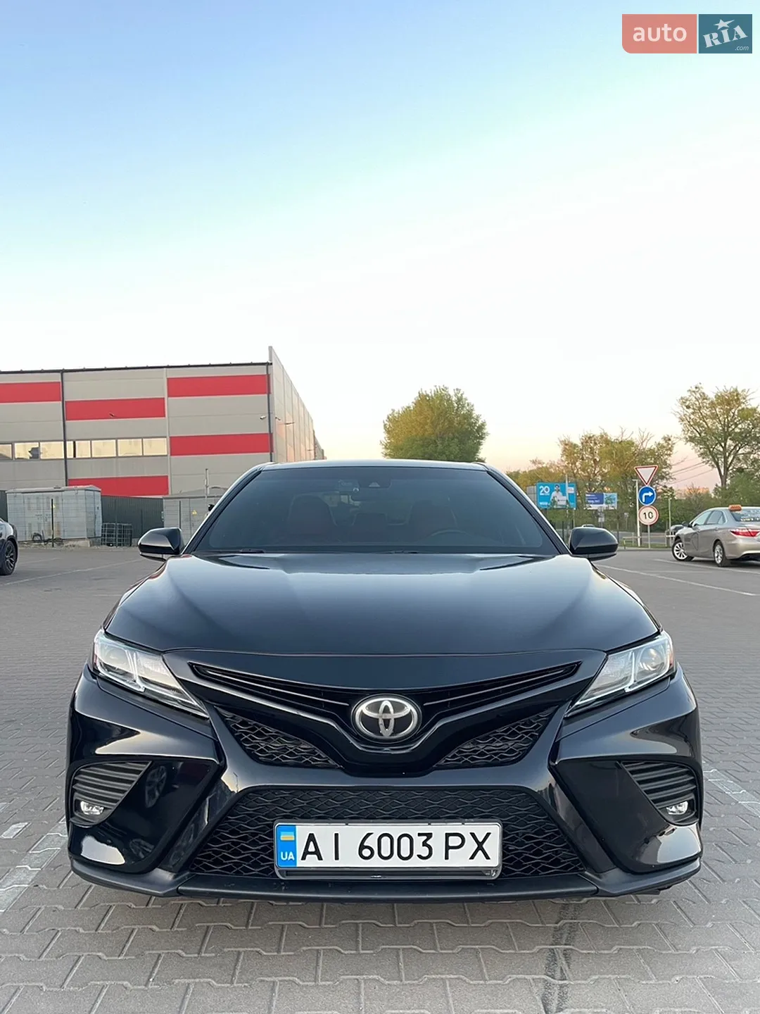 2017 Toyota Camry - мініатюра 17