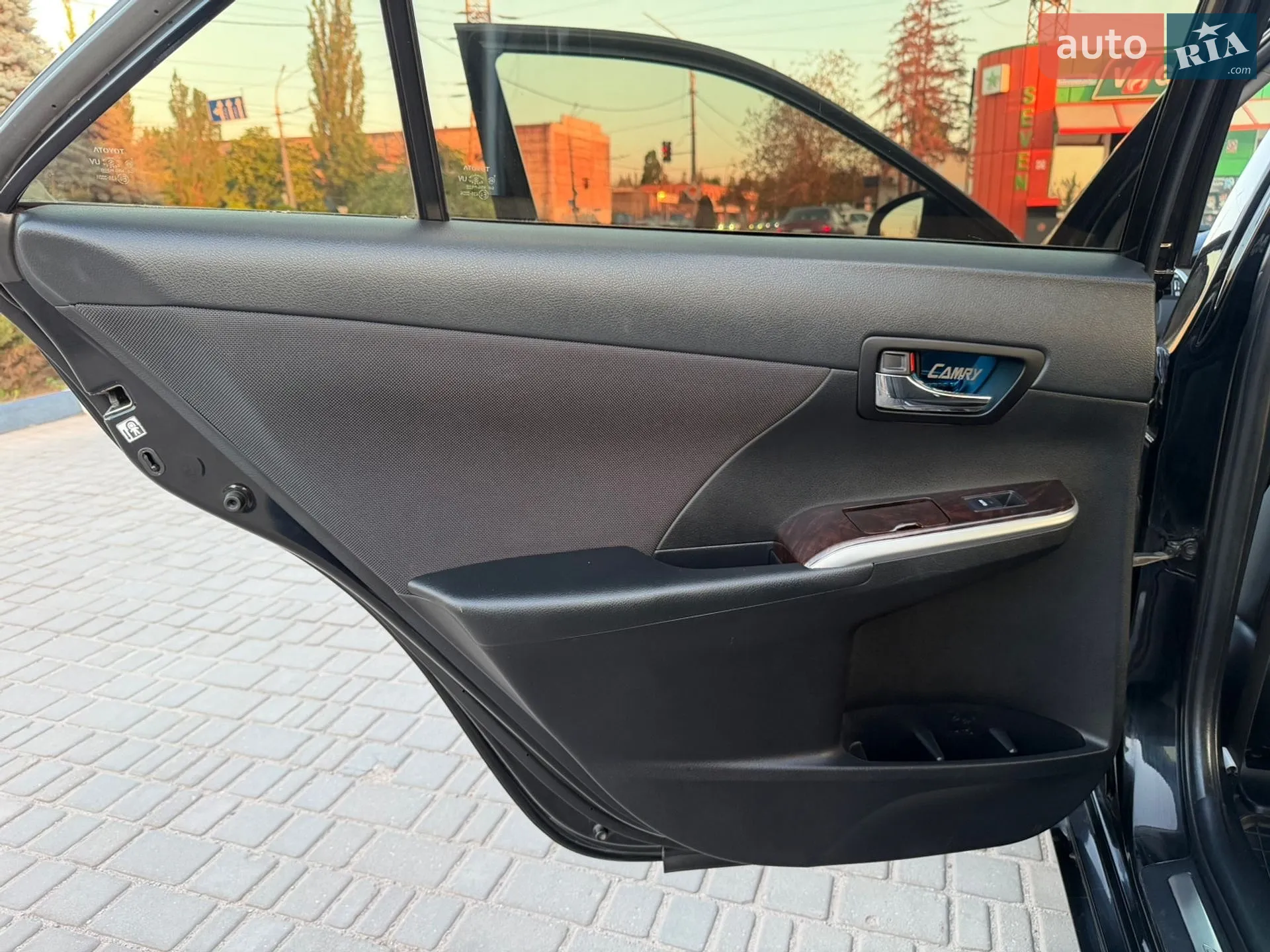 2014 Toyota Camry - мініатюра 38