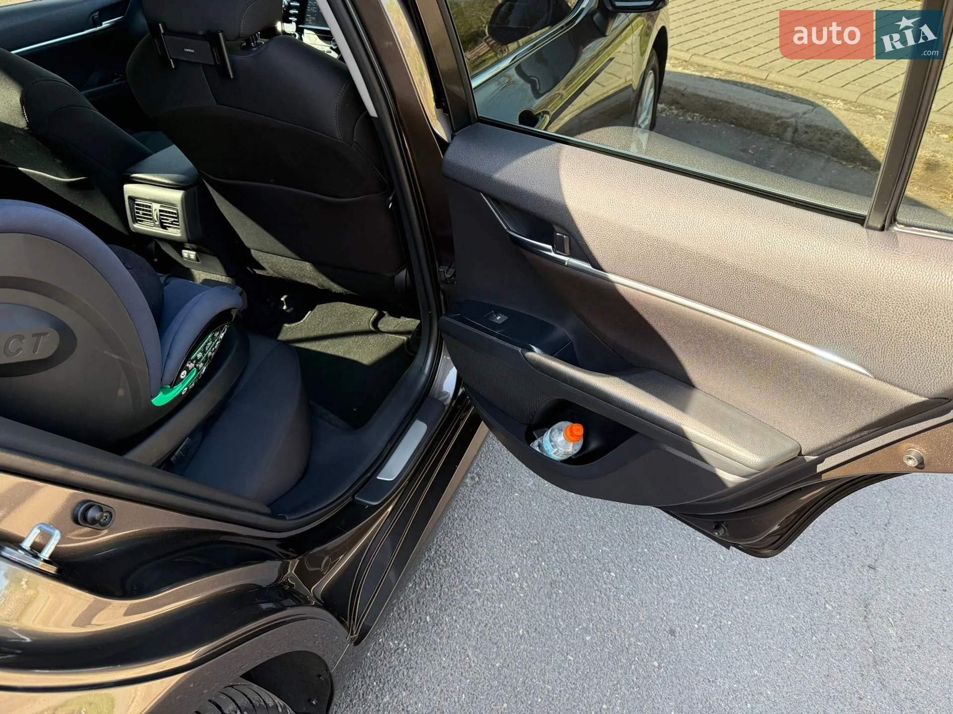 2019 Toyota Camry - мініатюра 16