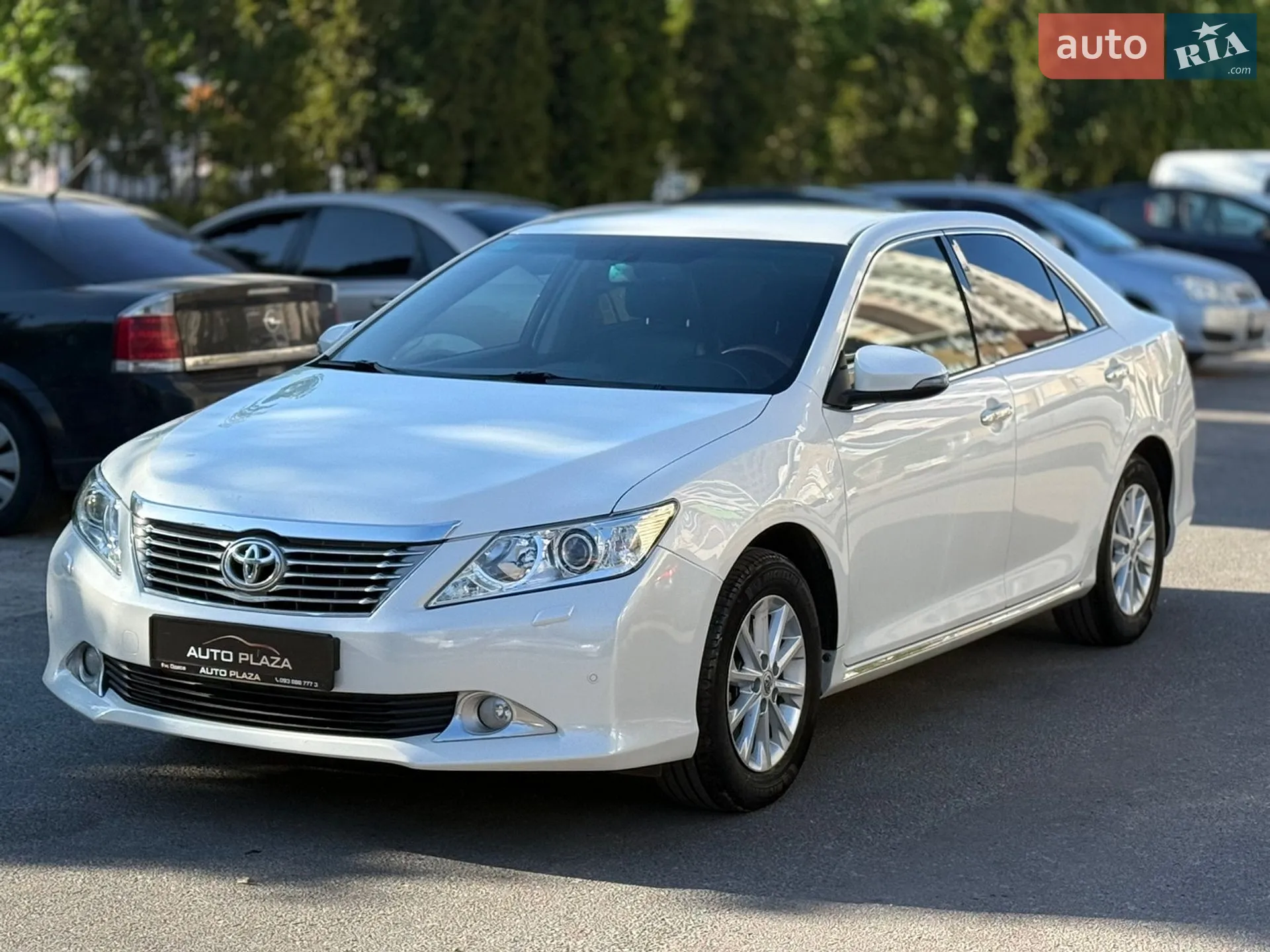 2013 Toyota Camry - мініатюра 4