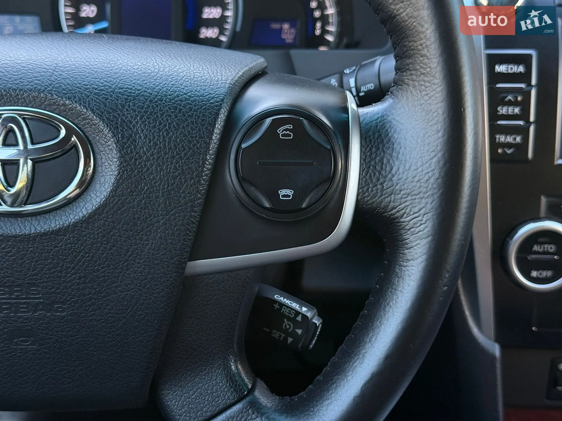 2013 Toyota Camry - мініатюра 54
