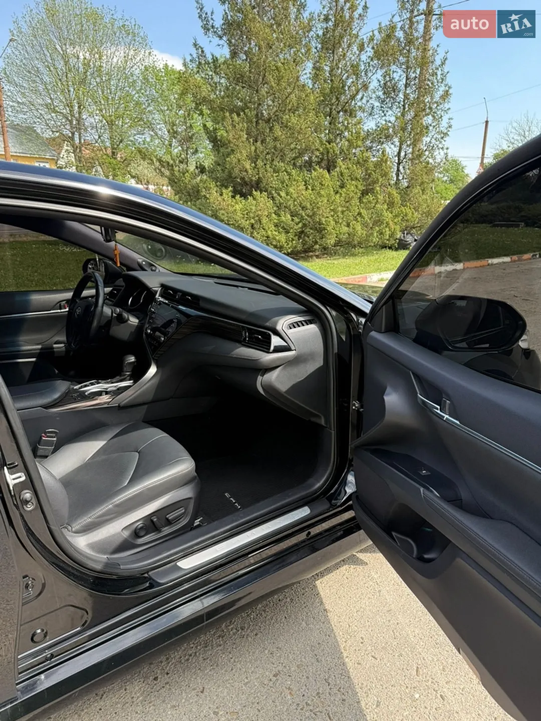 2019 Toyota Camry - мініатюра 18
