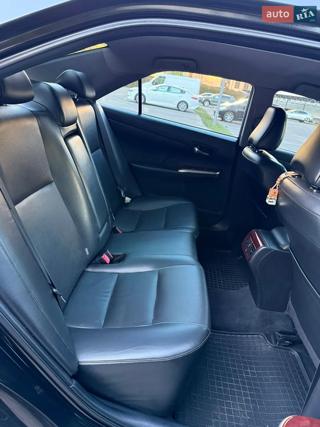 2011 Toyota Camry - мініатюра 9