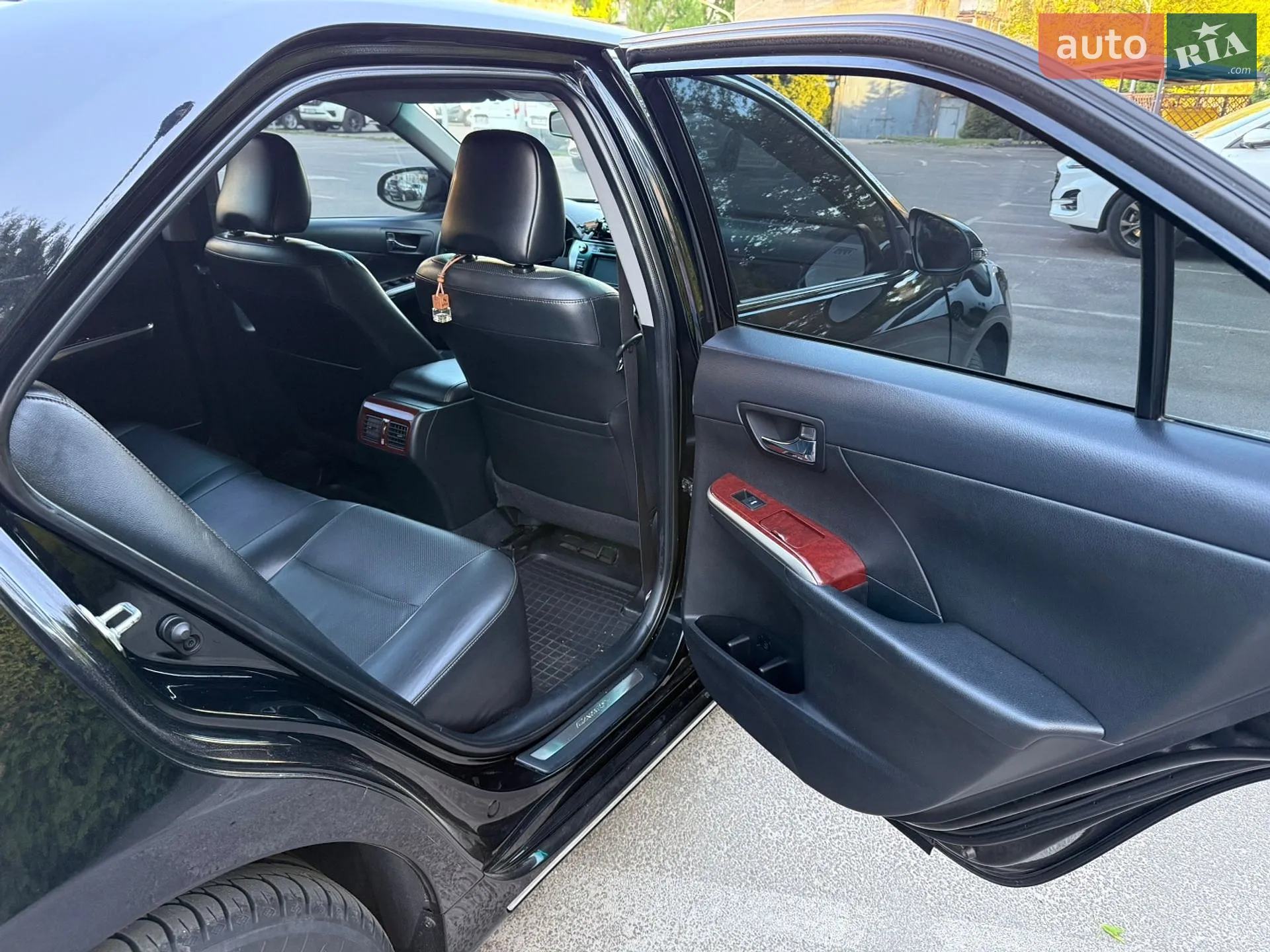 2011 Toyota Camry - мініатюра 10
