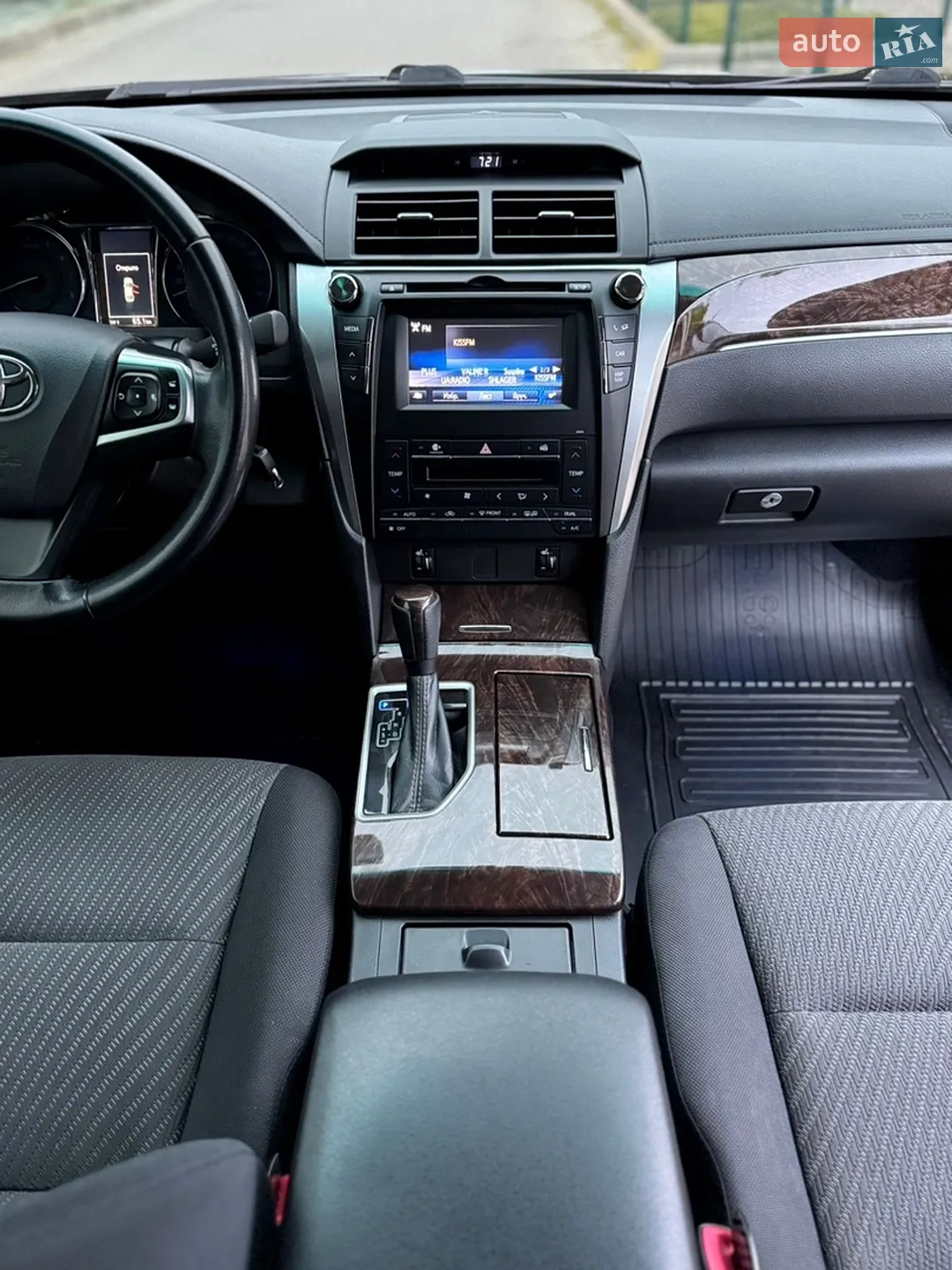 2017 Toyota Camry - мініатюра 25
