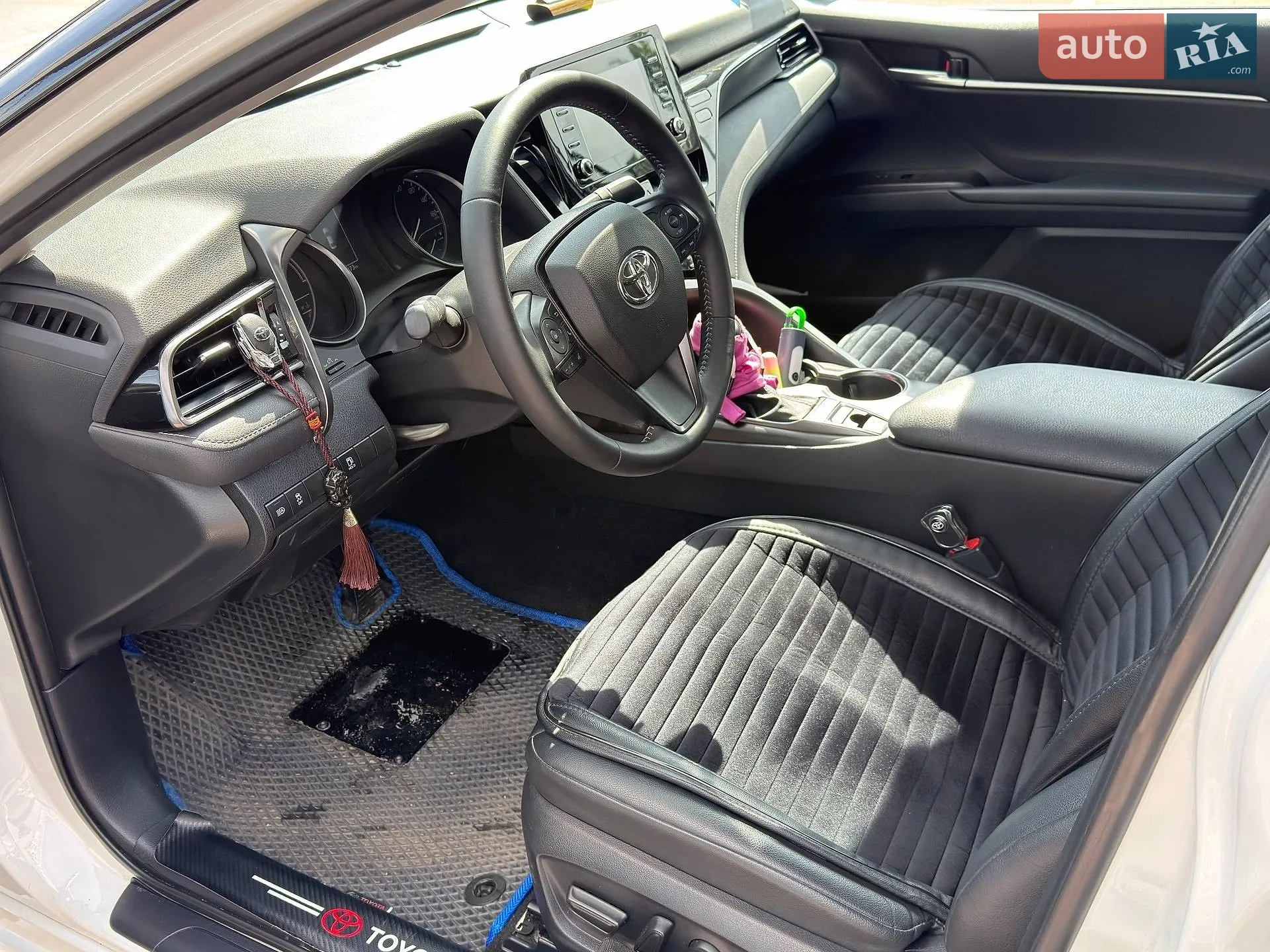 2021 Toyota Camry - мініатюра 8