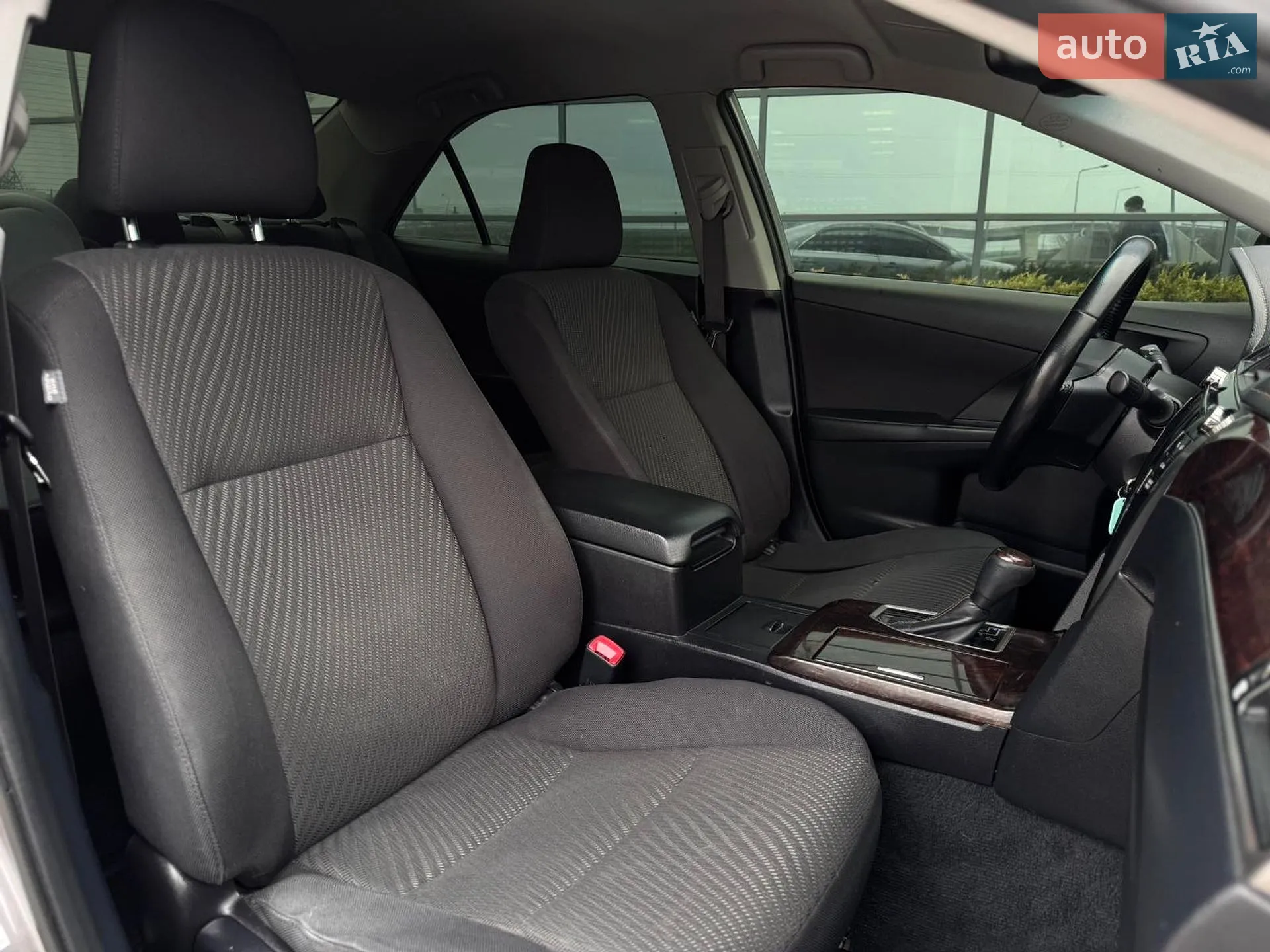 2016 Toyota Camry - мініатюра 17