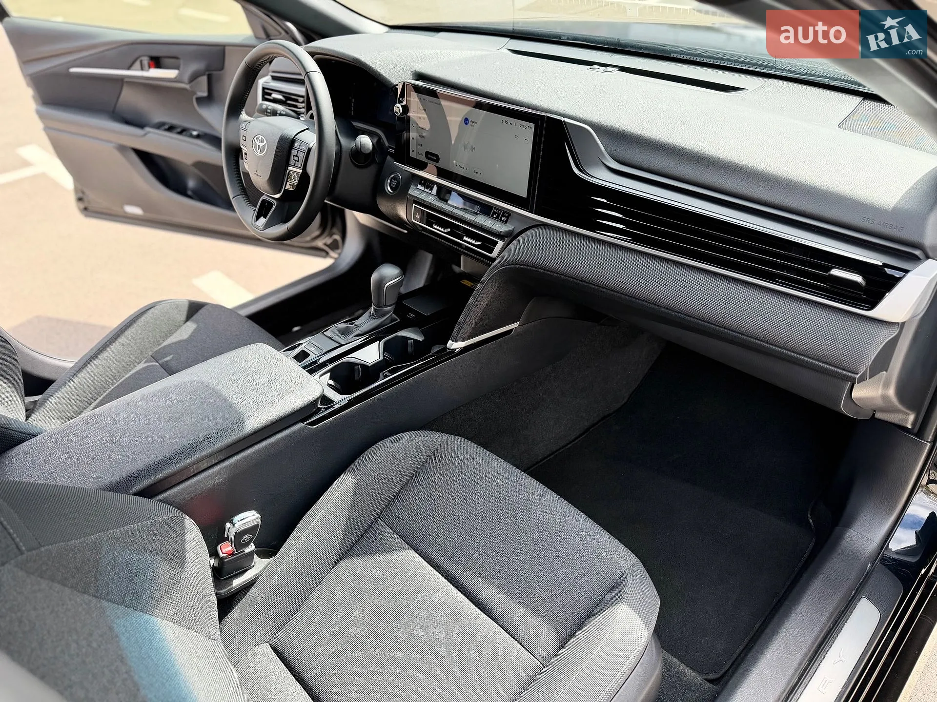 2025 Toyota Camry - мініатюра 13