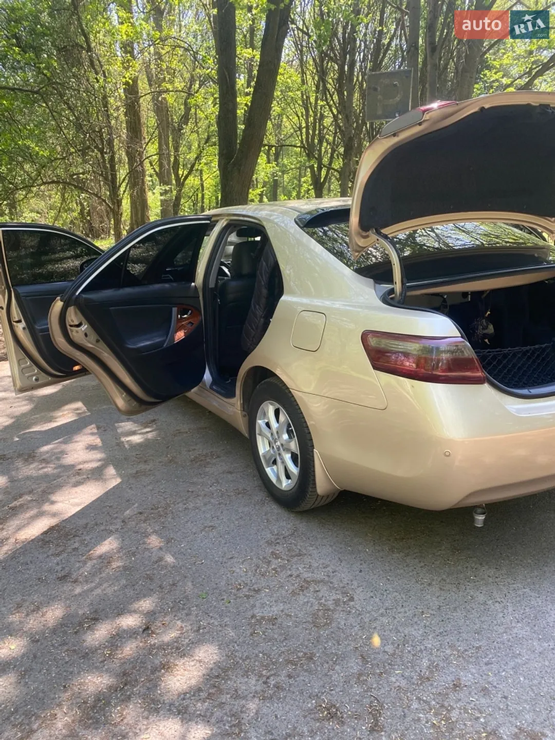 2010 Toyota Camry - мініатюра 11