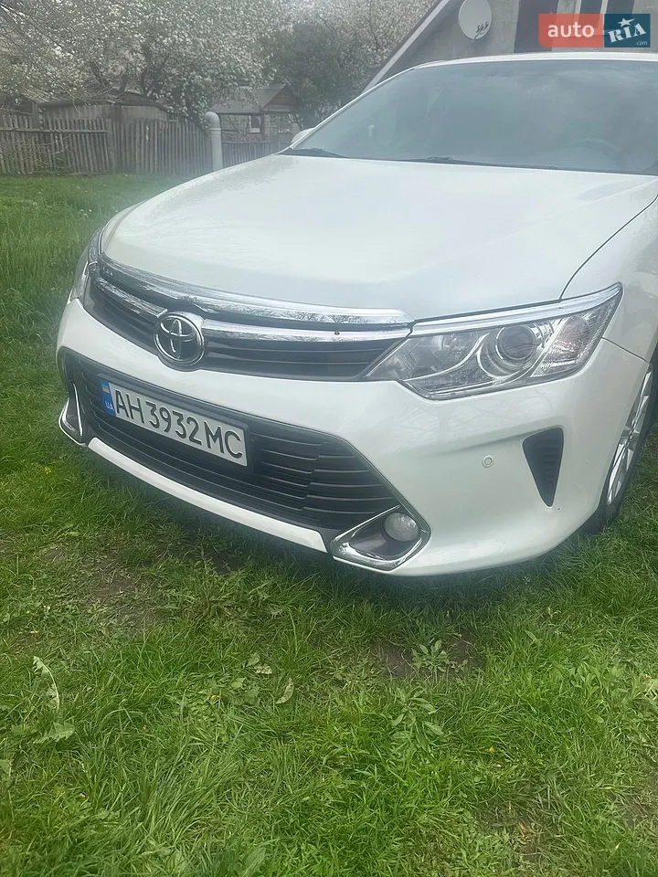 2016 Toyota Camry - мініатюра 25