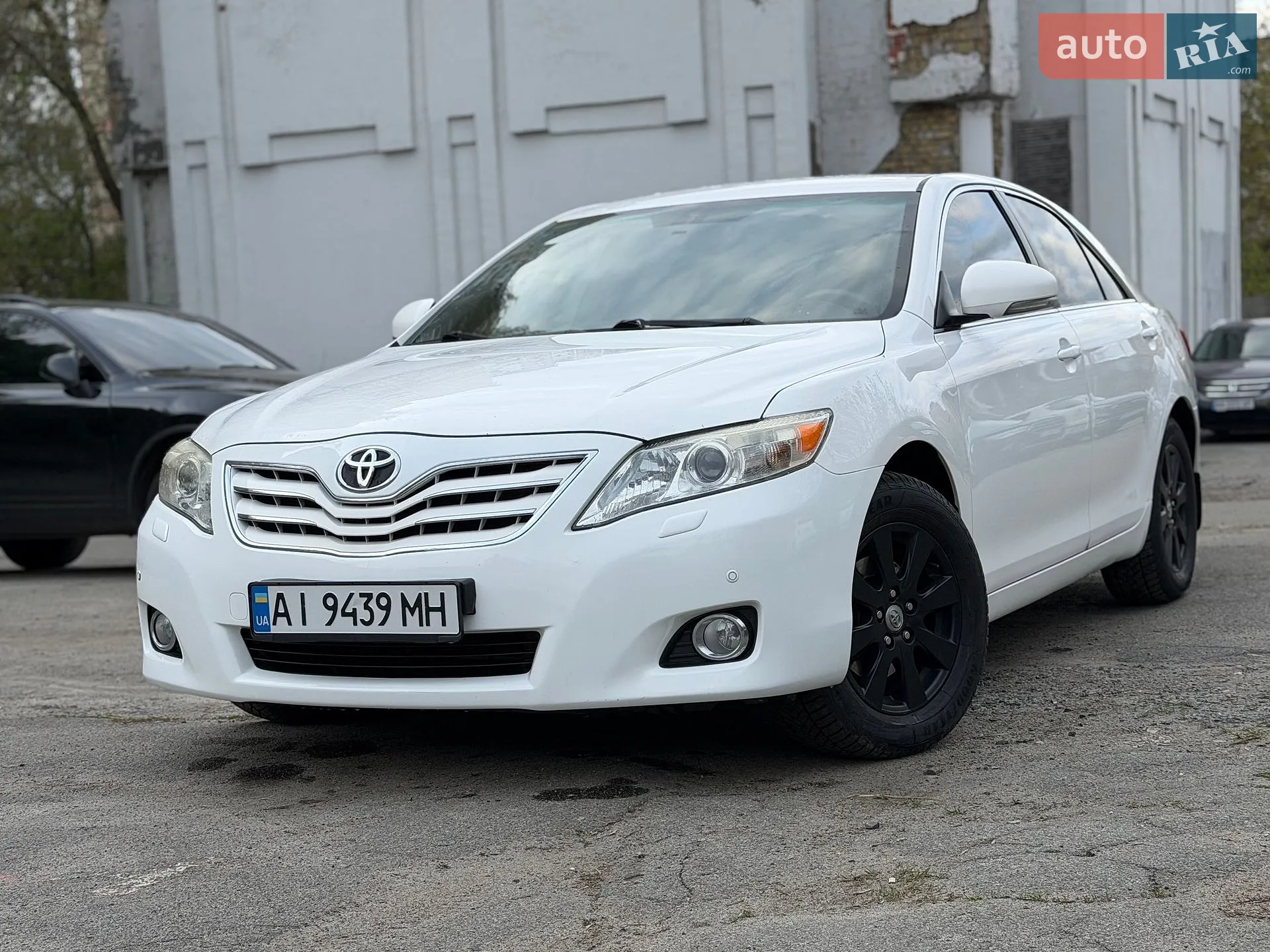 2010 Toyota Camry - мініатюра 2