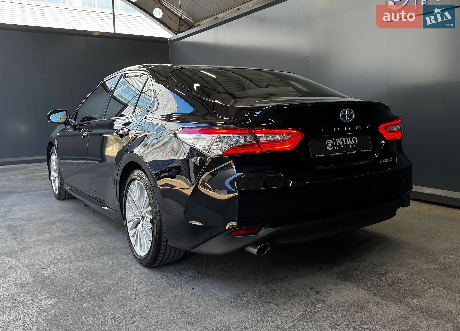2020 Toyota Camry - мініатюра 6