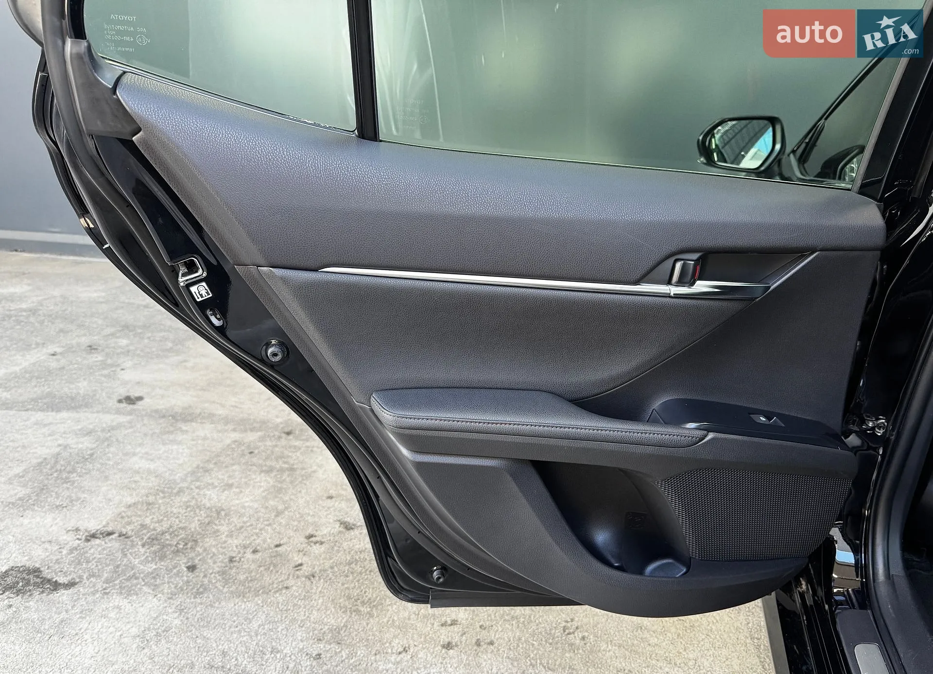 2020 Toyota Camry - мініатюра 35