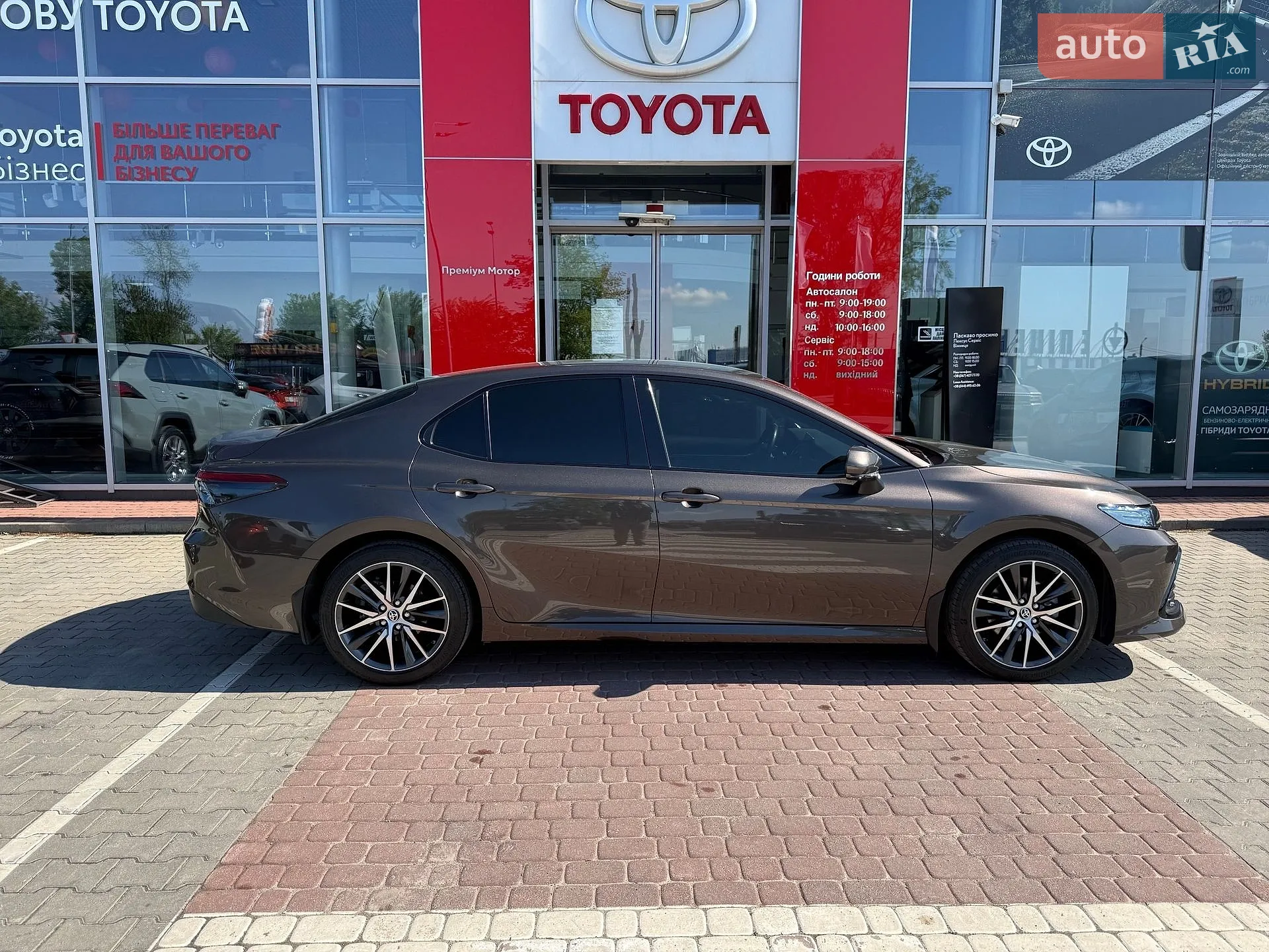 2022 Toyota Camry - мініатюра 4