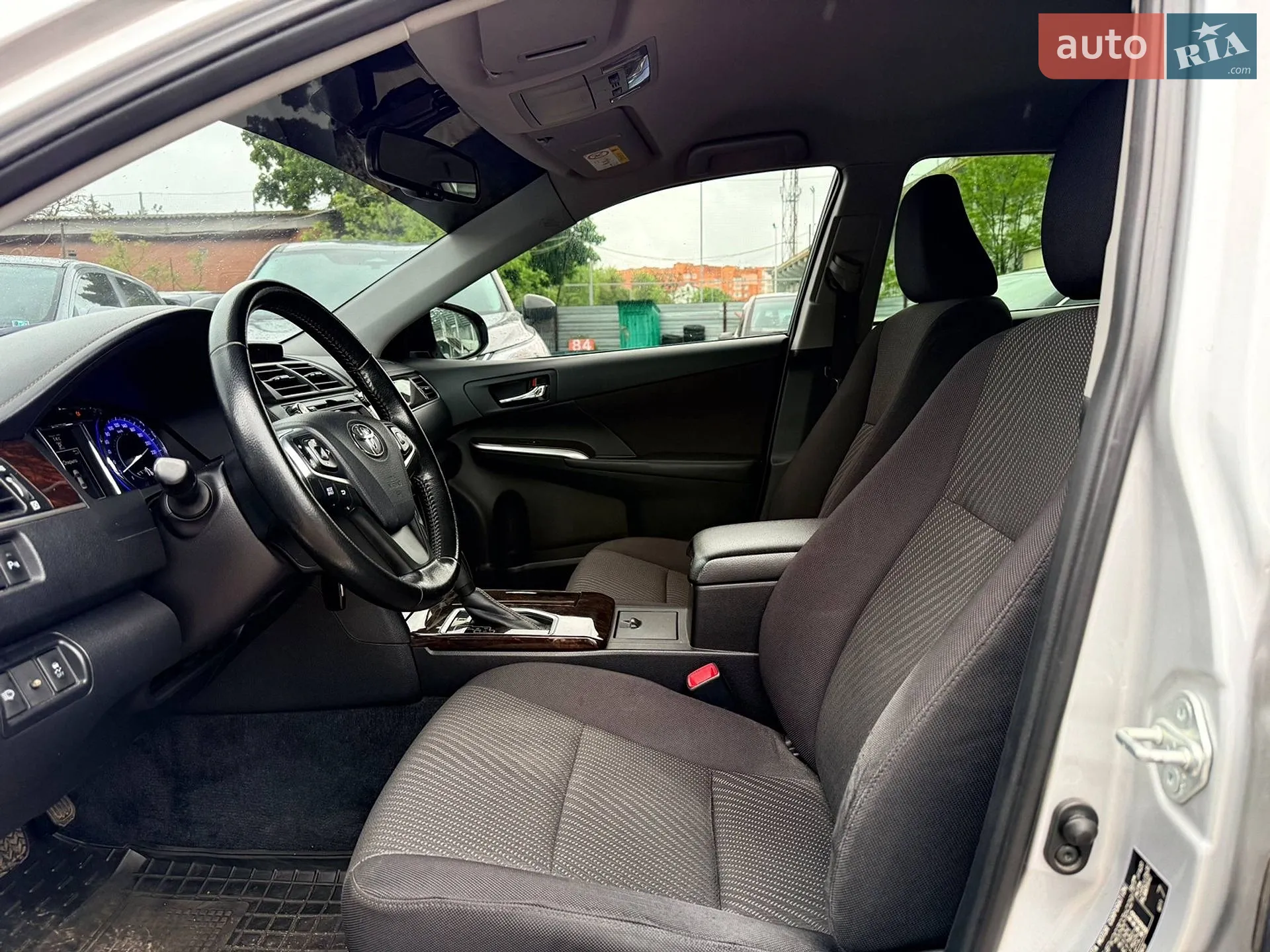 2017 Toyota Camry - мініатюра 18