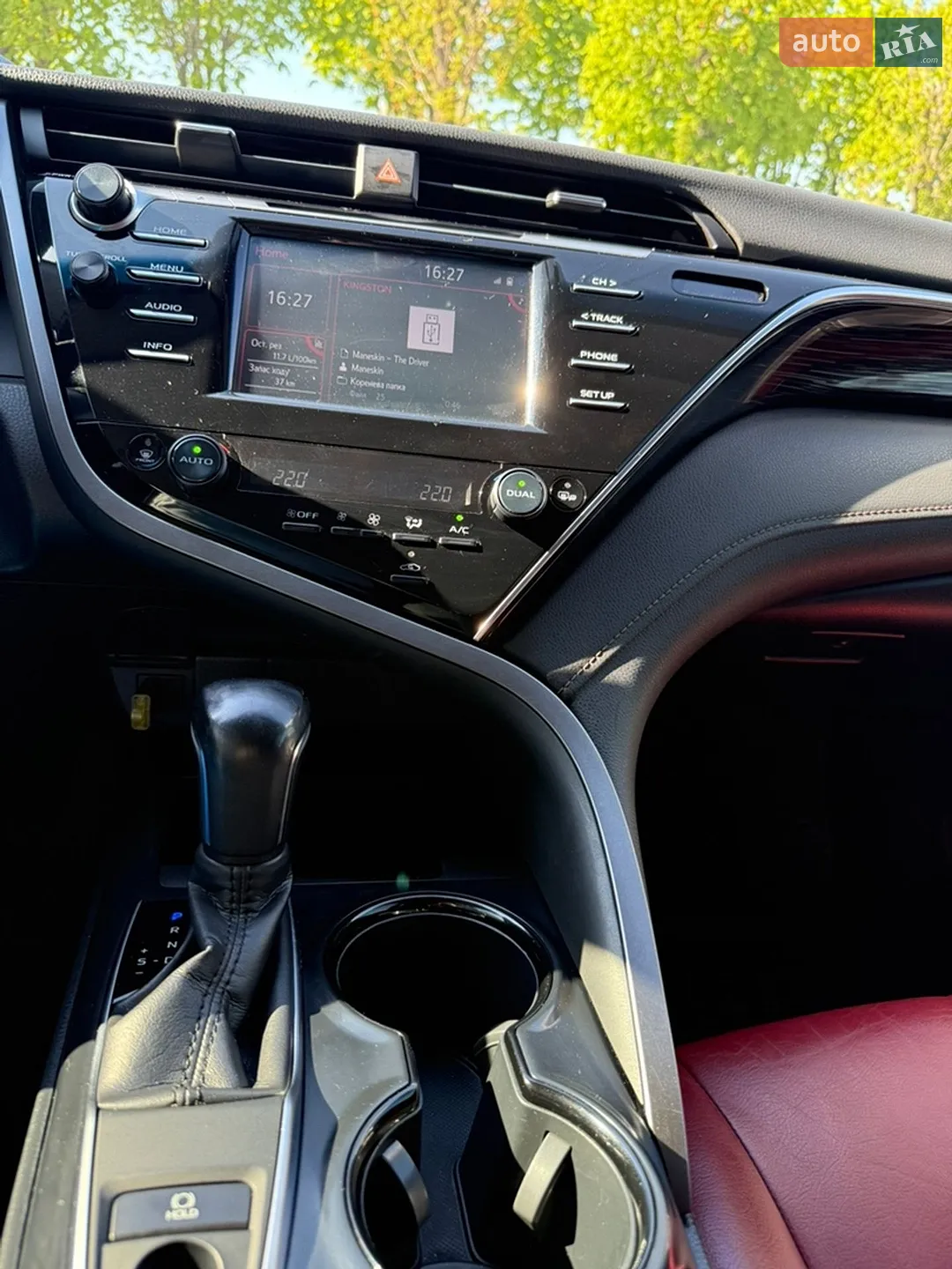 2018 Toyota Camry - мініатюра 8