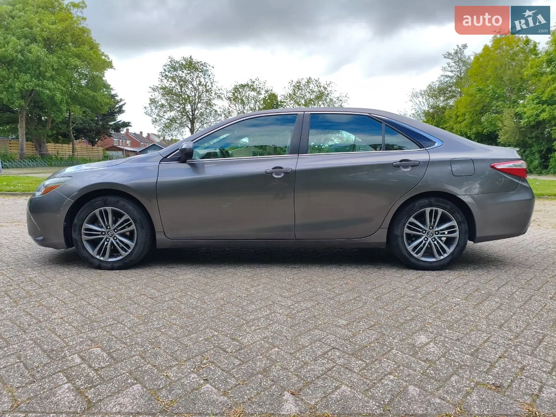 2017 Toyota Camry - мініатюра 3