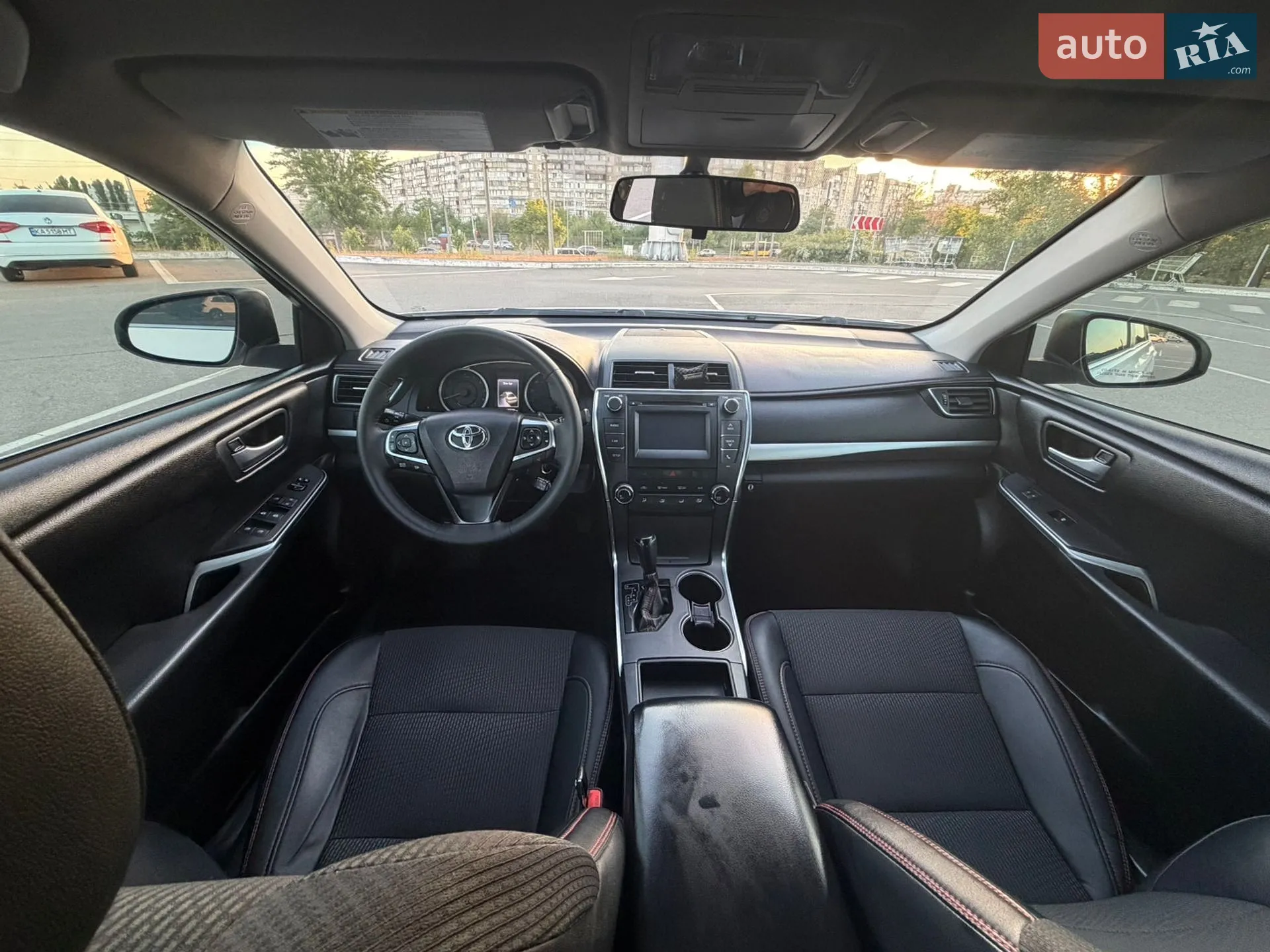 2017 Toyota Camry - мініатюра 8