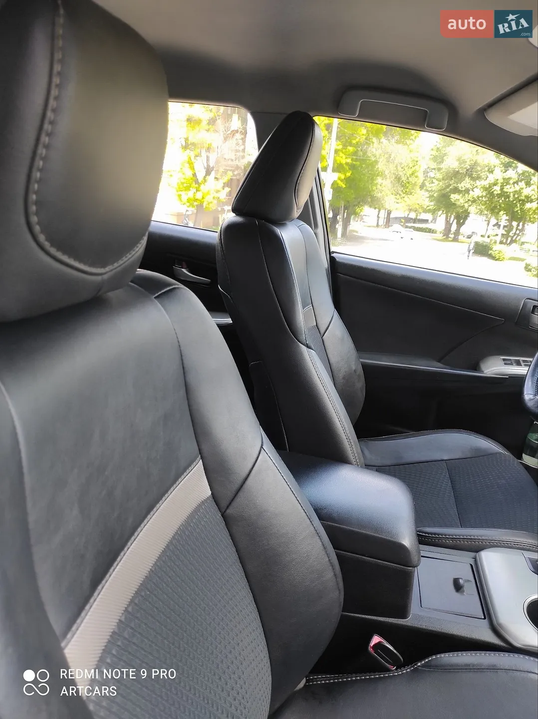 2013 Toyota Camry - мініатюра 41
