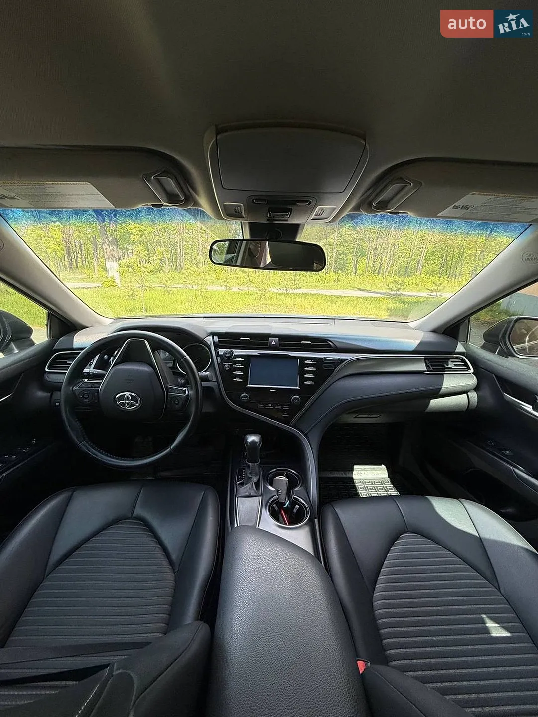 2020 Toyota Camry - мініатюра 21