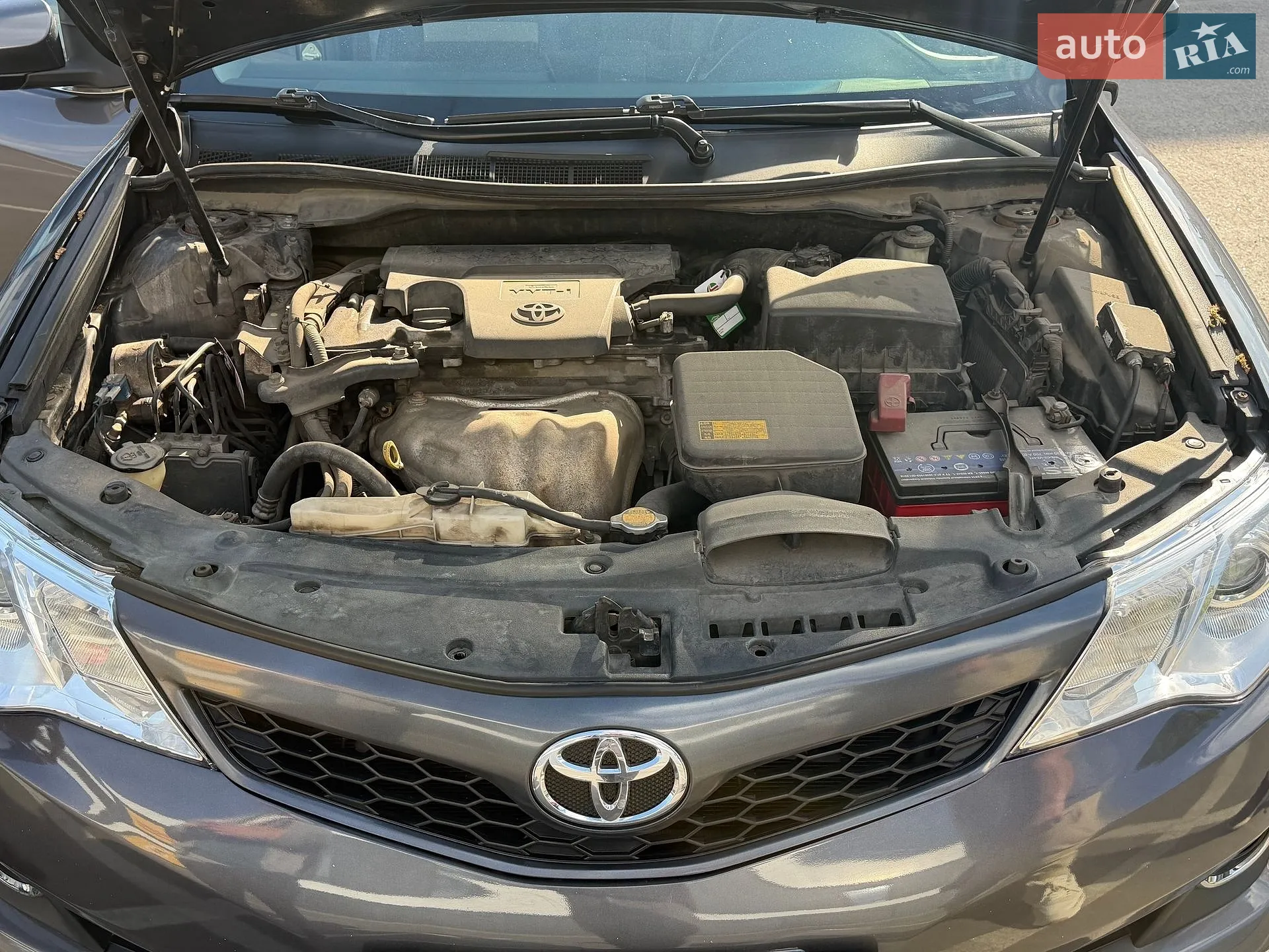 2014 Toyota Camry - мініатюра 18