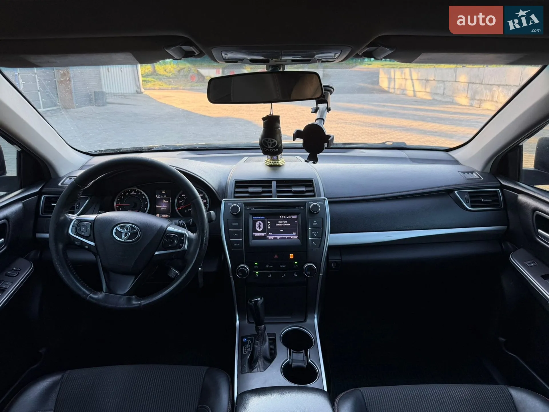 2017 Toyota Camry - мініатюра 11