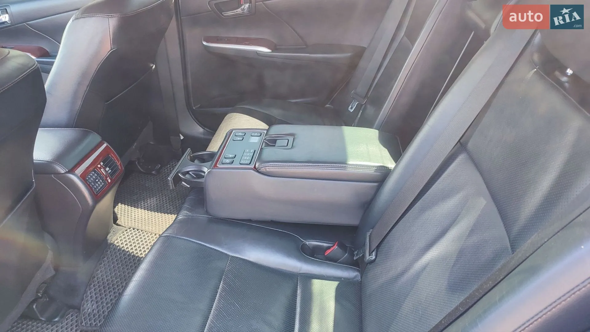 2012 Toyota Camry - мініатюра 7