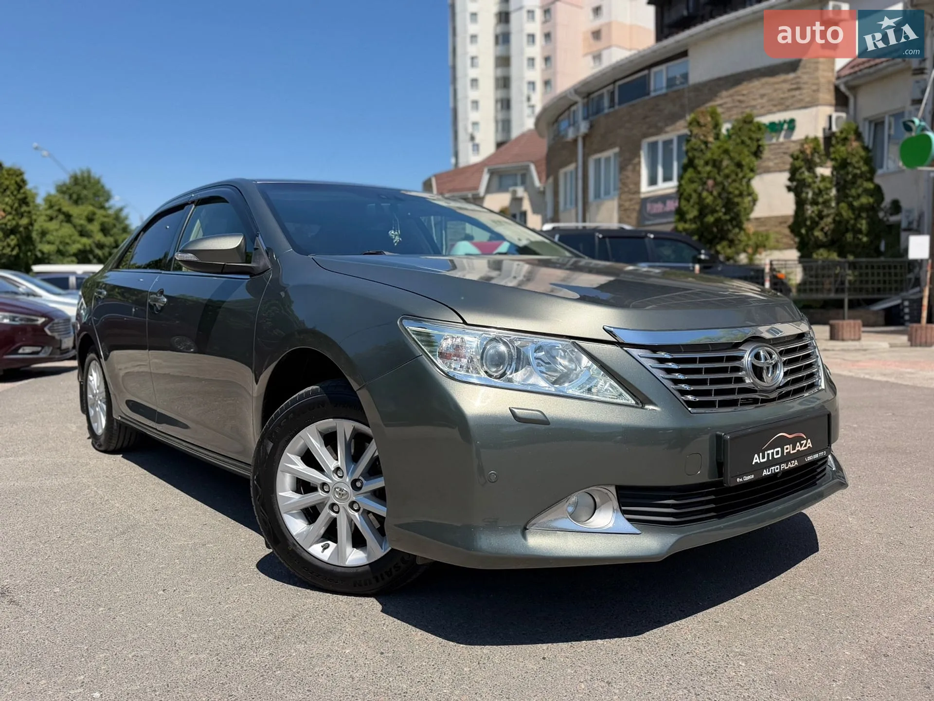 2012 Toyota Camry - мініатюра 12