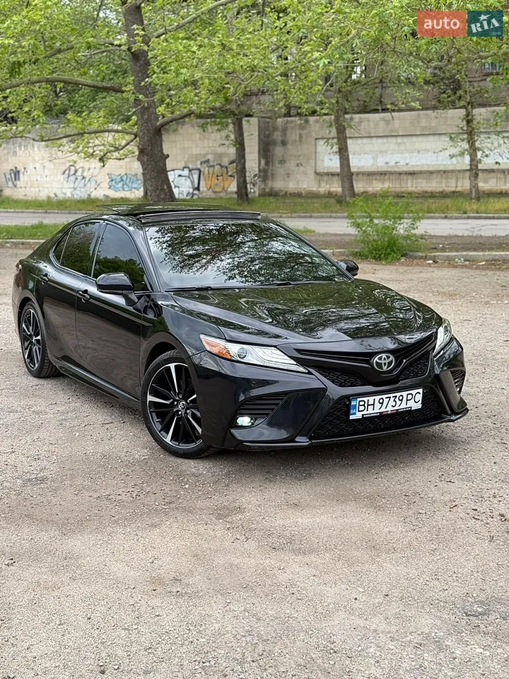 2016 Toyota Camry - мініатюра 21