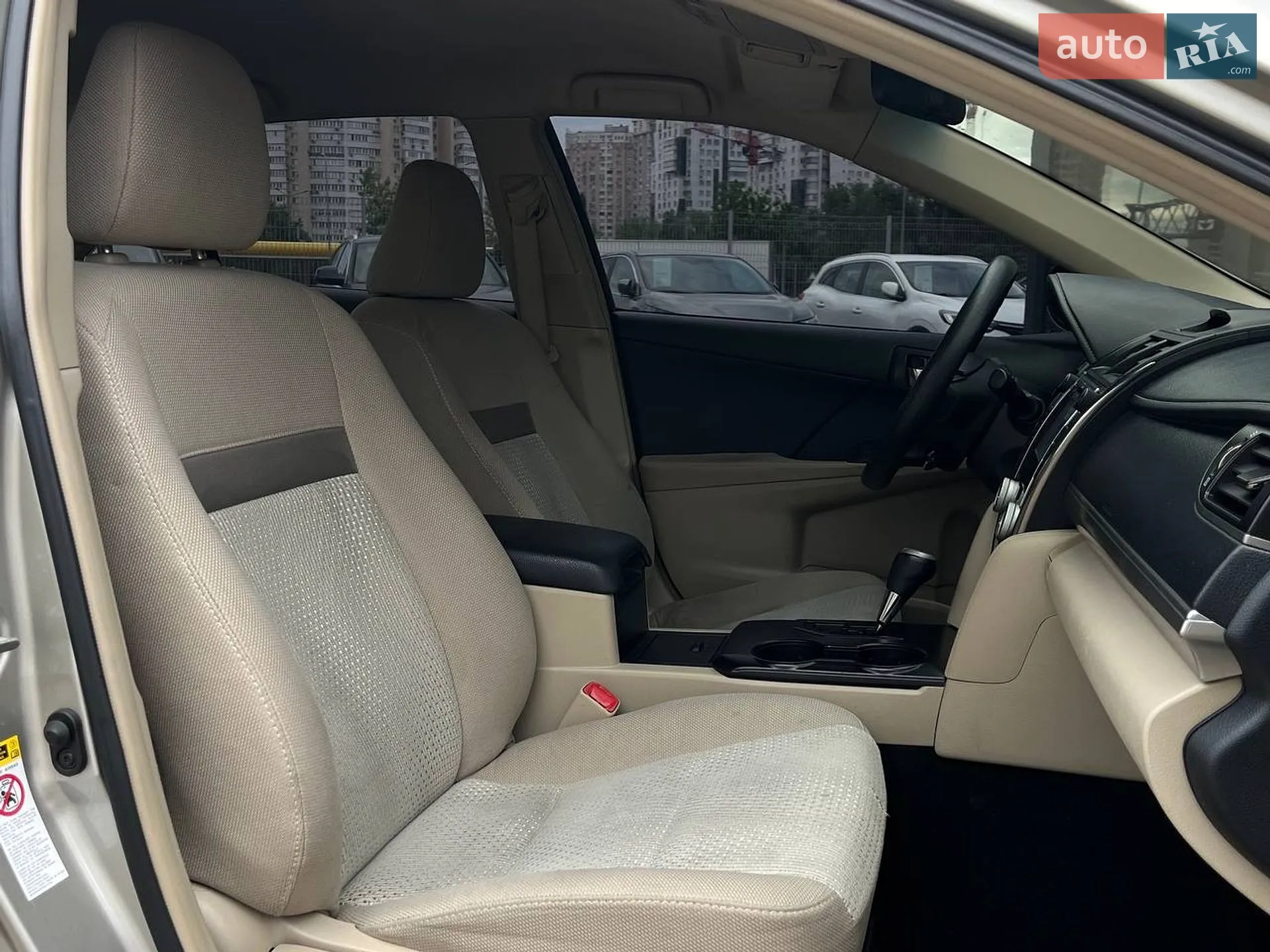 2013 Toyota Camry - мініатюра 12