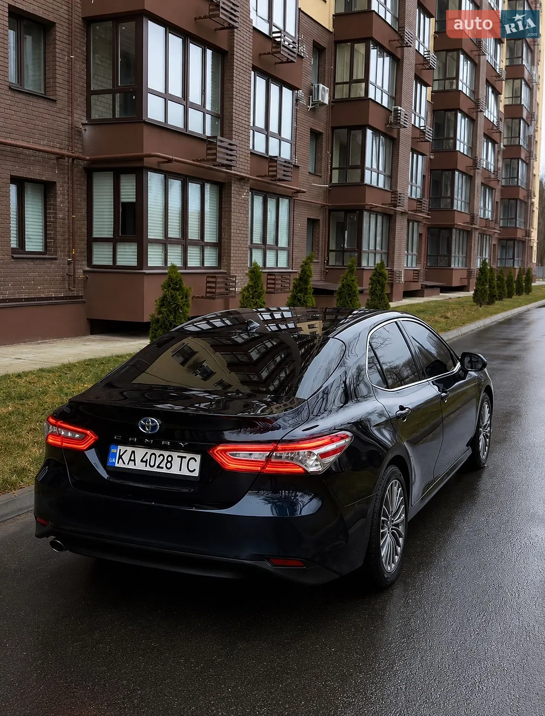 2020 Toyota Camry - мініатюра 4