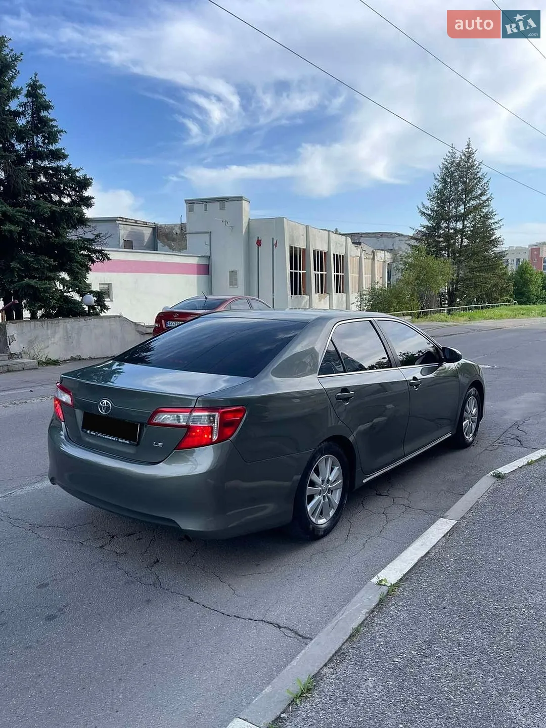 2013 Toyota Camry - мініатюра 10