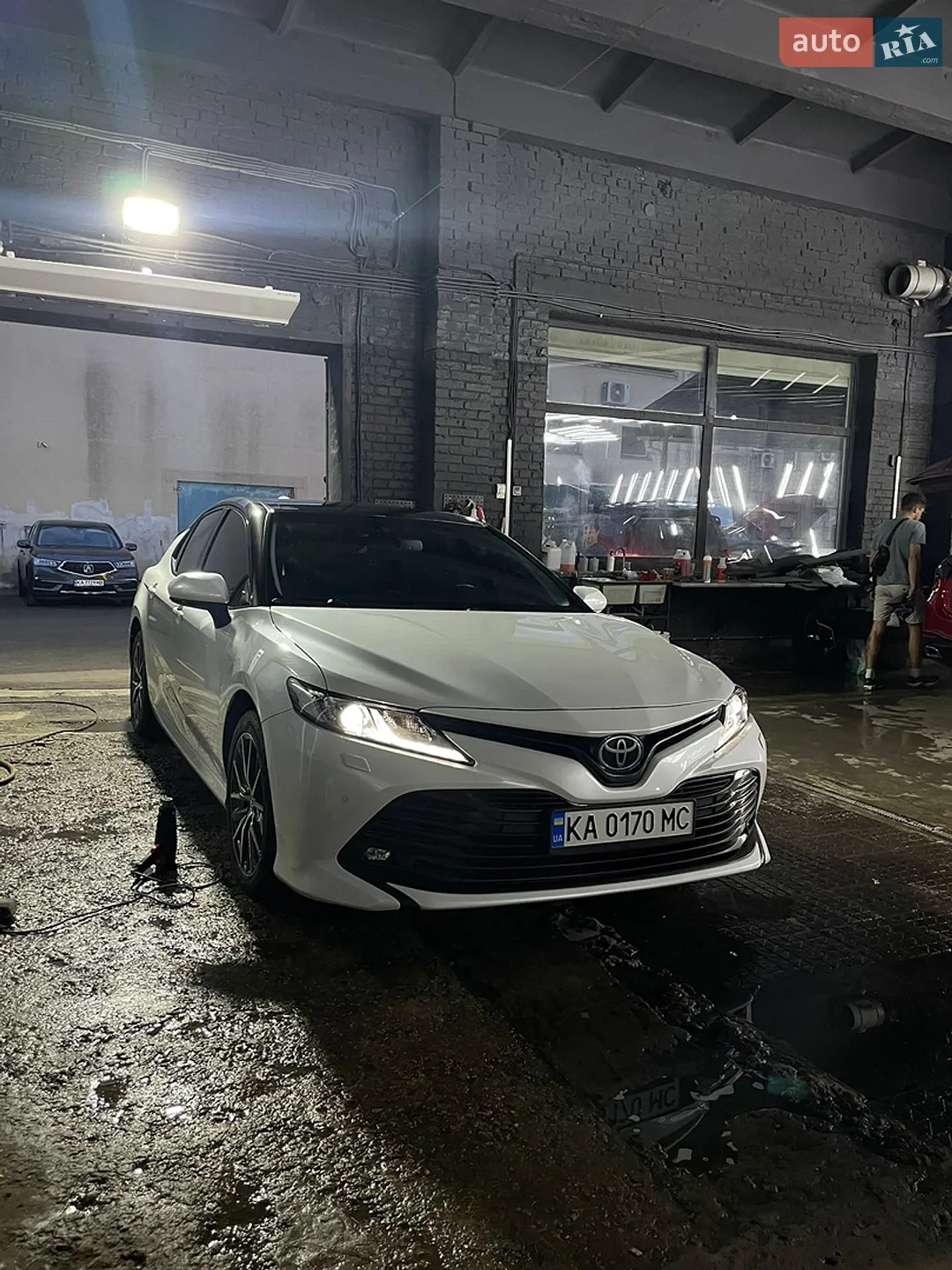 2018 Toyota Camry - мініатюра 2