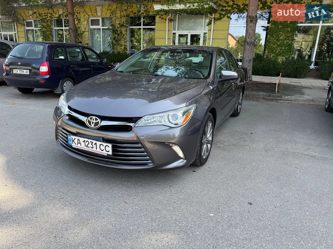 2017 Toyota Camry - мініатюра 10